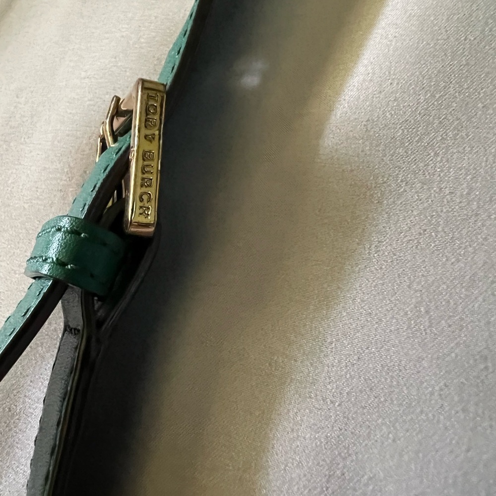 Rare Tory Burch green bag - Picture 9 of 12